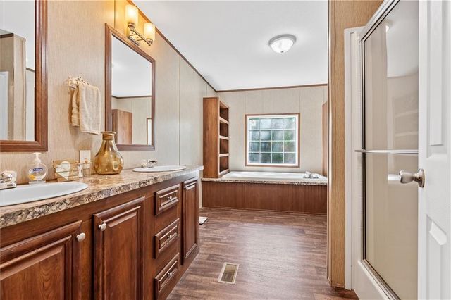 16095 Venus Road, Lawson, MO 64062
