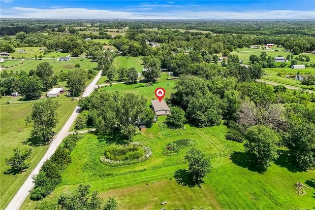 16095 Venus Road, Lawson, MO 64062