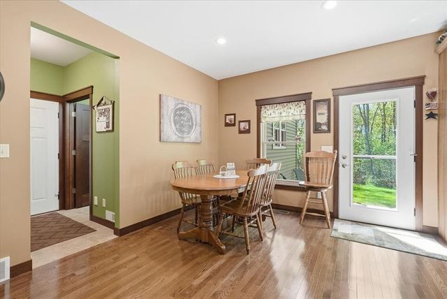 1904 Deblene Lane, Eau Claire, WI 54703