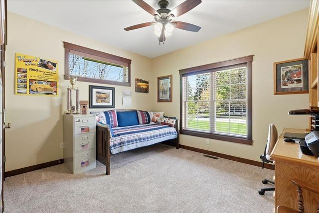 1904 Deblene Lane, Eau Claire, WI 54703