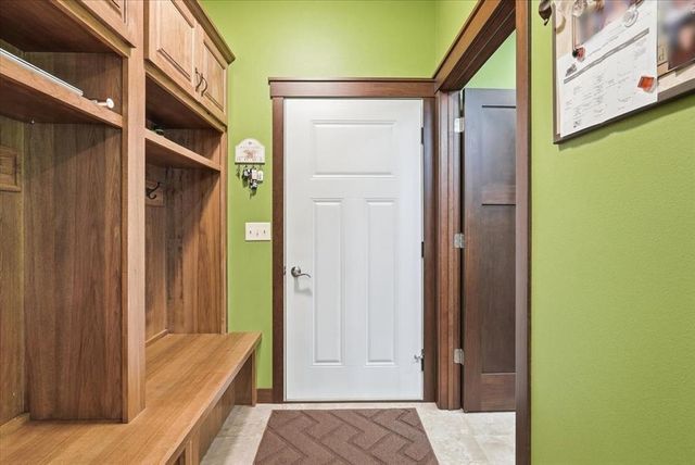 1904 Deblene Lane, Eau Claire, WI 54703