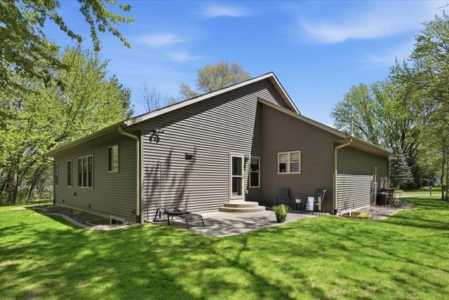 1904 Deblene Lane, Eau Claire, WI 54703