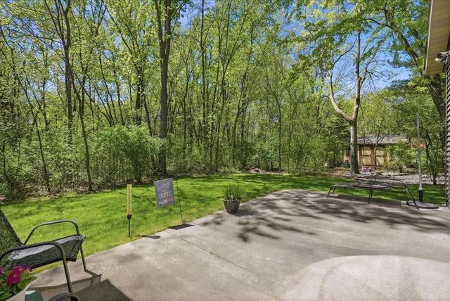1904 Deblene Lane, Eau Claire, WI 54703