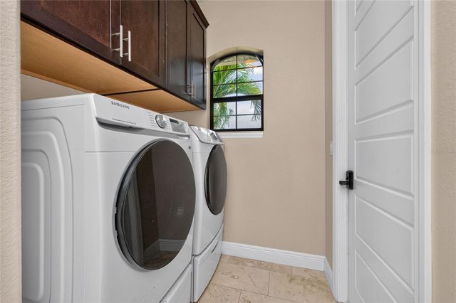 4 WHITE MARSH LANE, Rotonda West, FL 33947
