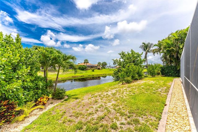 4 WHITE MARSH LANE, Rotonda West, FL 33947