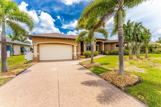 4 WHITE MARSH LANE, Rotonda West, FL 33947