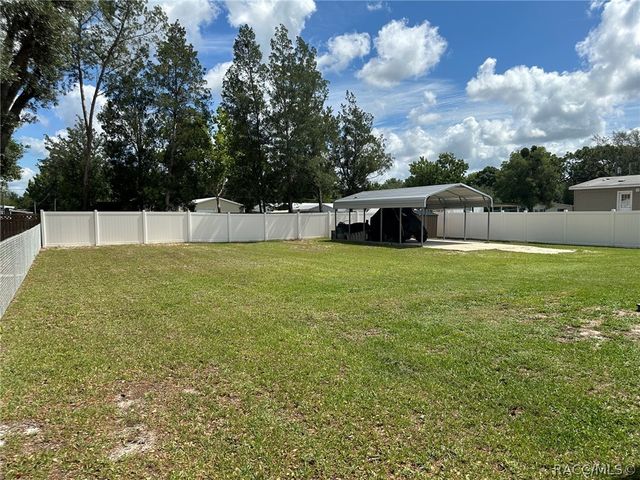 7203 W Brady Lane, Homosassa, FL 34446