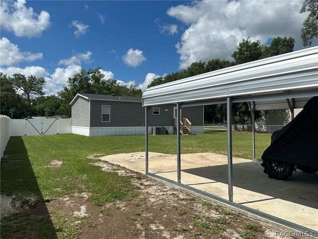 7203 W Brady Lane, Homosassa, FL 34446