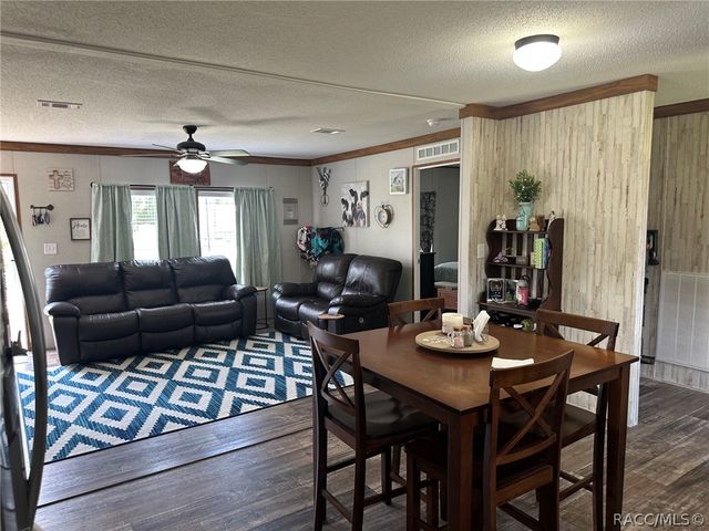 7203 W Brady Lane, Homosassa, FL 34446