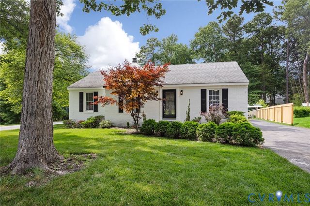 11404 Walnut Hollow Ct, Midlothian, VA 23112