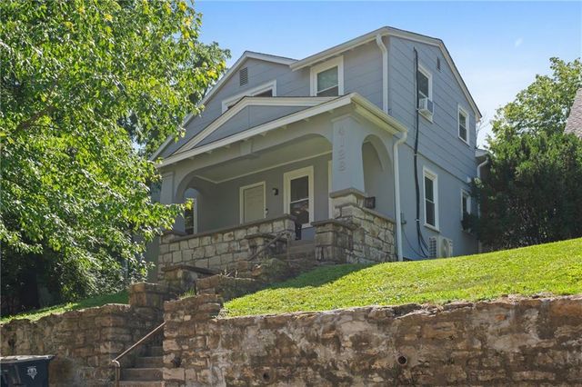 4128 Locust Street, Kansas City, MO 64110