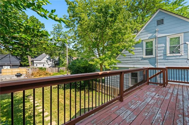 4128 Locust Street, Kansas City, MO 64110