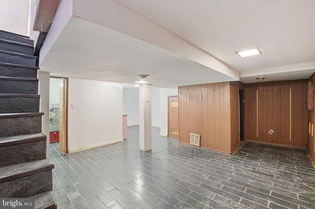 6758 EASTERN AVE NW, Washington, DC 20012