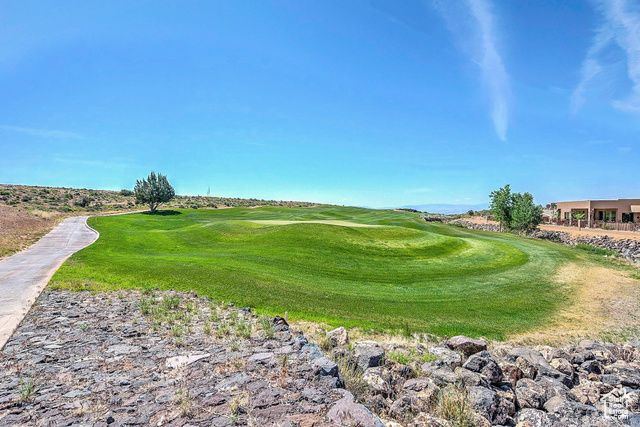 1671 W CALEDONIA DUNES DR, St. George, UT 84770