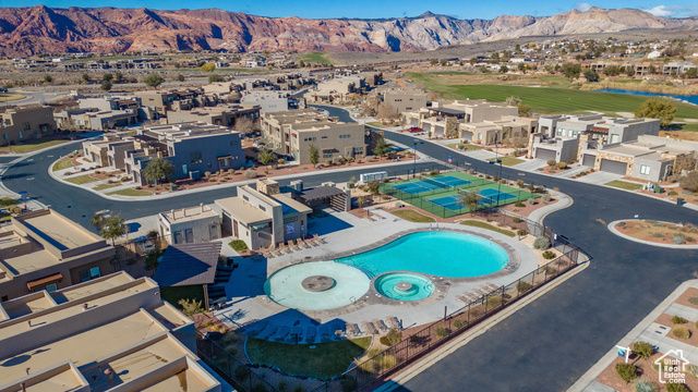 1671 W CALEDONIA DUNES DR, St. George, UT 84770