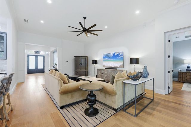 12323 THORNHILL COURT, Lakewood Ranch, FL 34202