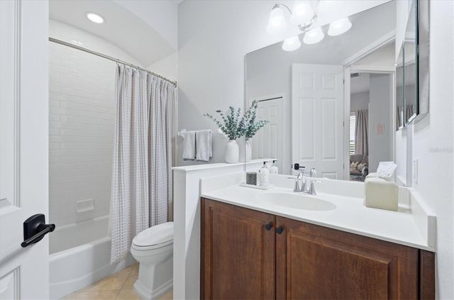 12323 THORNHILL COURT, Lakewood Ranch, FL 34202