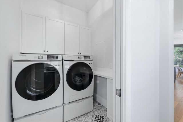 12323 THORNHILL COURT, Lakewood Ranch, FL 34202