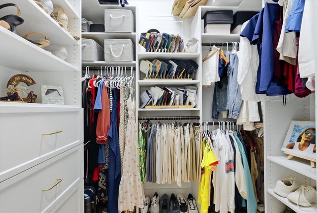 12323 THORNHILL COURT, Lakewood Ranch, FL 34202