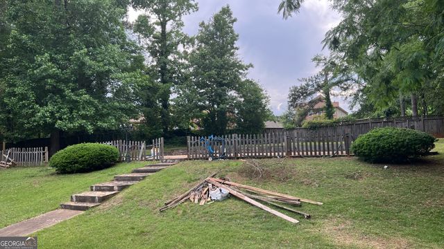 1500 Wildwood Way, Hampton, GA 30228