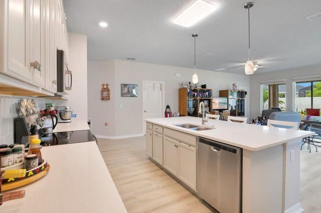 2921 DEERBERRY LANE, Clermont, FL 34714