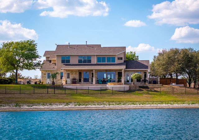 12407 Aquaplex DR, Buda, TX 78610