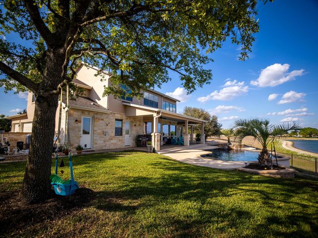 12407 Aquaplex DR, Buda, TX 78610