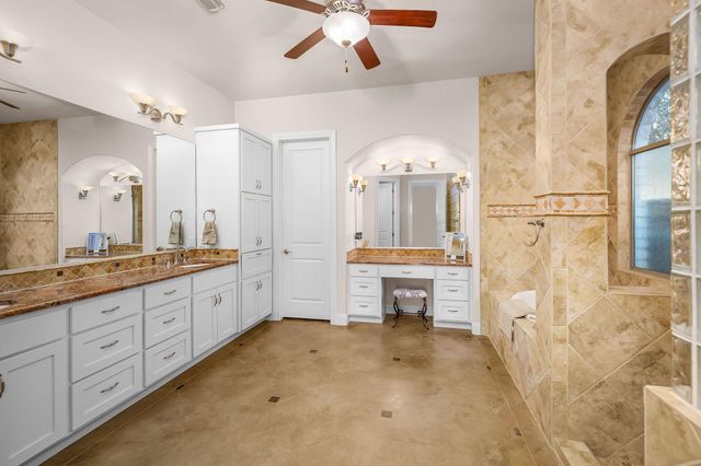 12407 Aquaplex DR, Buda, TX 78610