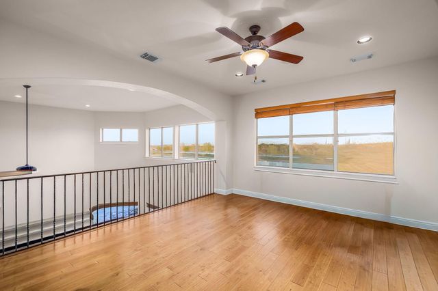 12407 Aquaplex DR, Buda, TX 78610