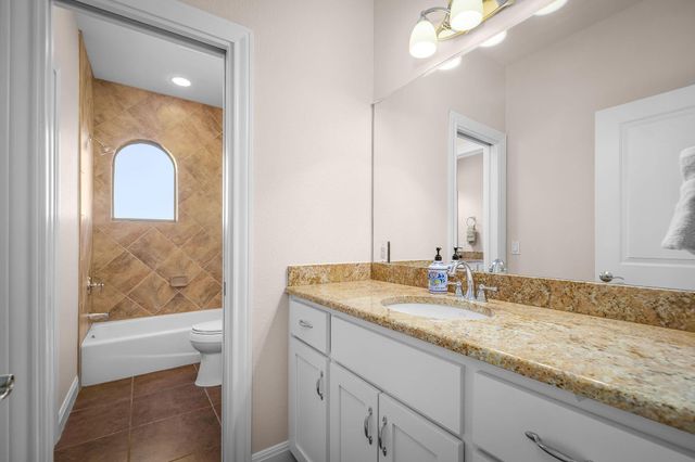 12407 Aquaplex DR, Buda, TX 78610
