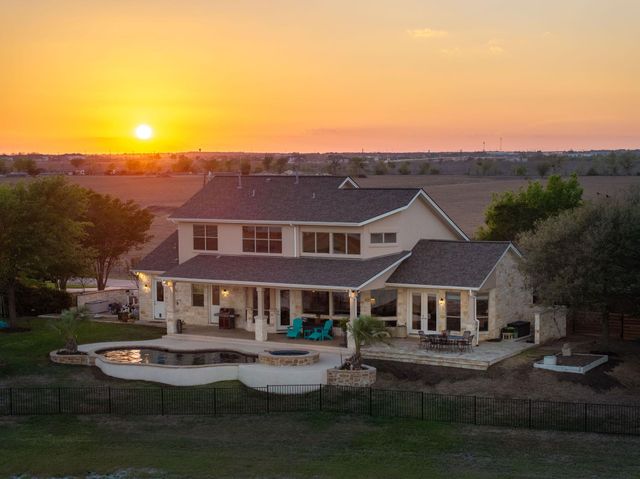 12407 Aquaplex DR, Buda, TX 78610