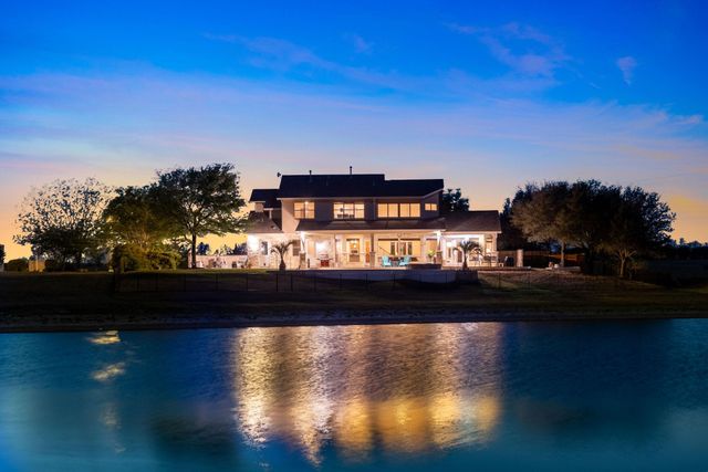 12407 Aquaplex DR, Buda, TX 78610