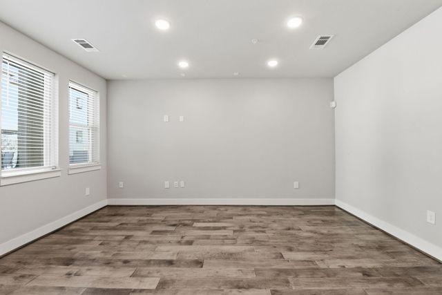 4819 Caroline Street 103, Houston, TX 77004