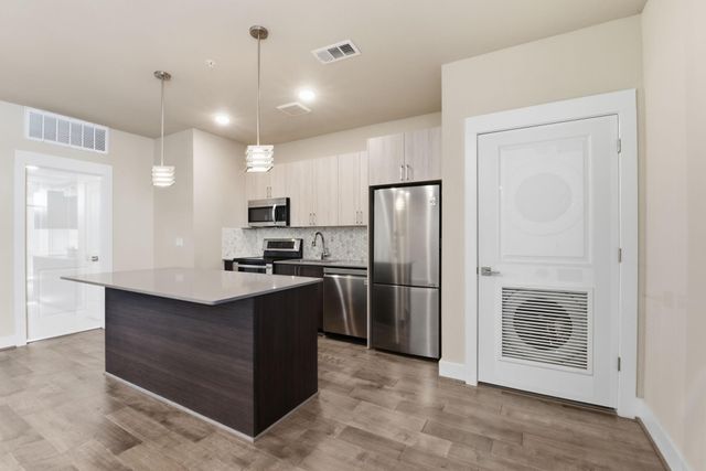 4819 Caroline Street 103, Houston, TX 77004