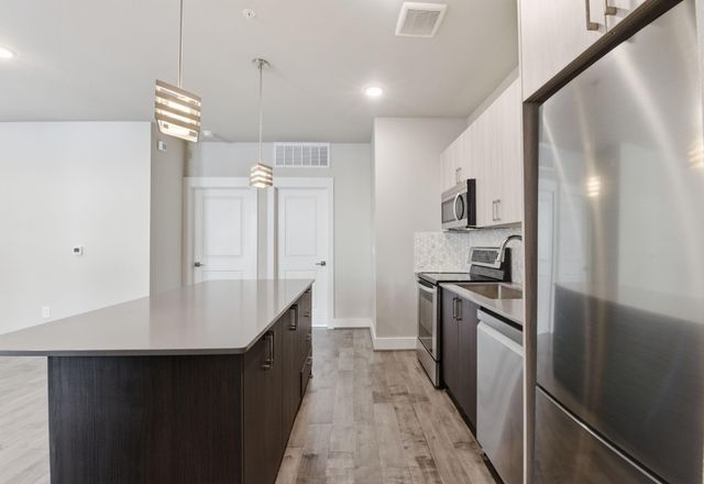 4819 Caroline Street 103, Houston, TX 77004