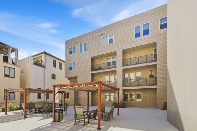 4819 Caroline Street 103, Houston, TX 77004