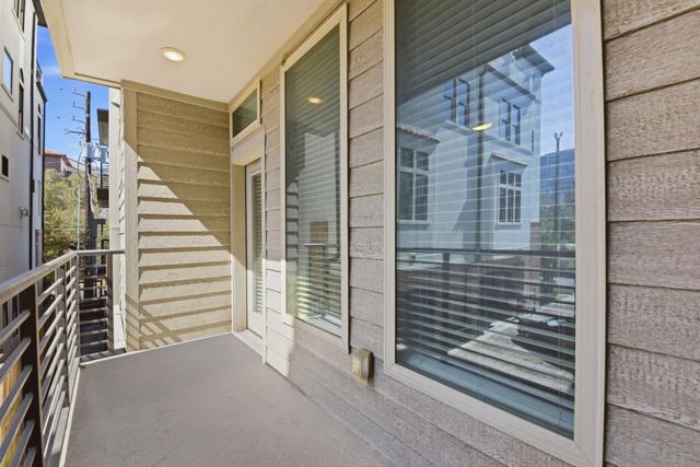 4819 Caroline Street 103, Houston, TX 77004