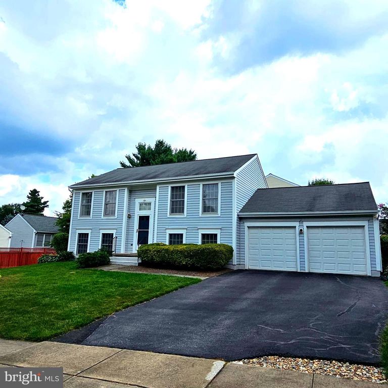 20911 SHAKESPEARE DR, Germantown, MD 20876