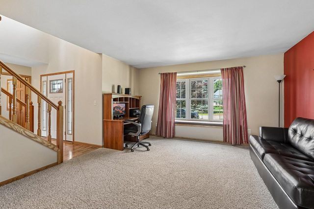 N164W21241 Dunbar COURT, Jackson, WI 53037