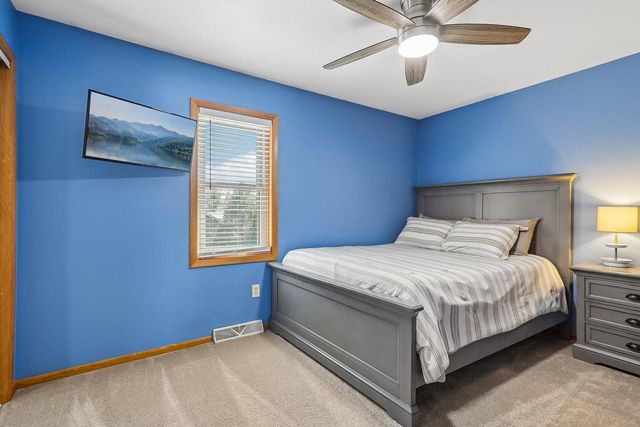 N164W21241 Dunbar COURT, Jackson, WI 53037
