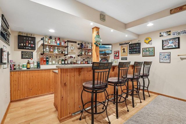 N164W21241 Dunbar COURT, Jackson, WI 53037
