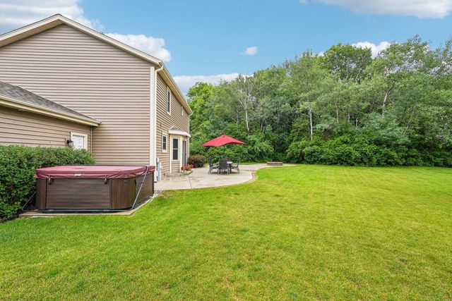 N164W21241 Dunbar COURT, Jackson, WI 53037
