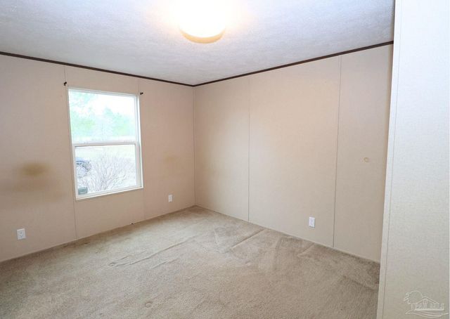 9819 American Farms Rd, Milton, FL 32583