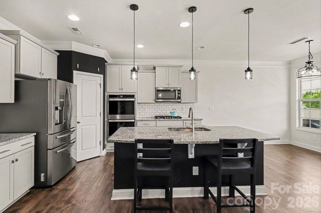 124 Championship Drive, Mooresville, NC 28115