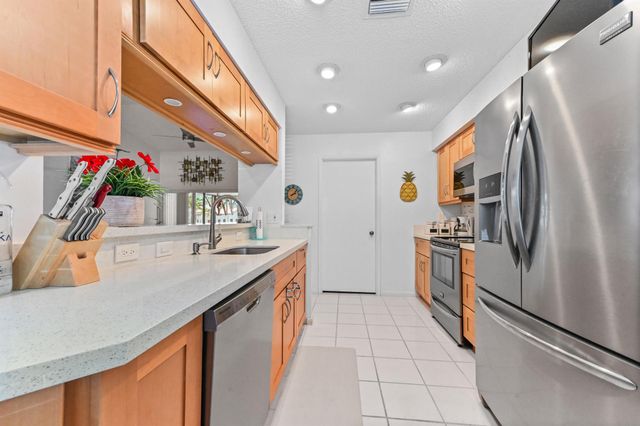 18538 Breezy Palm Way, Boca Raton, FL 33496