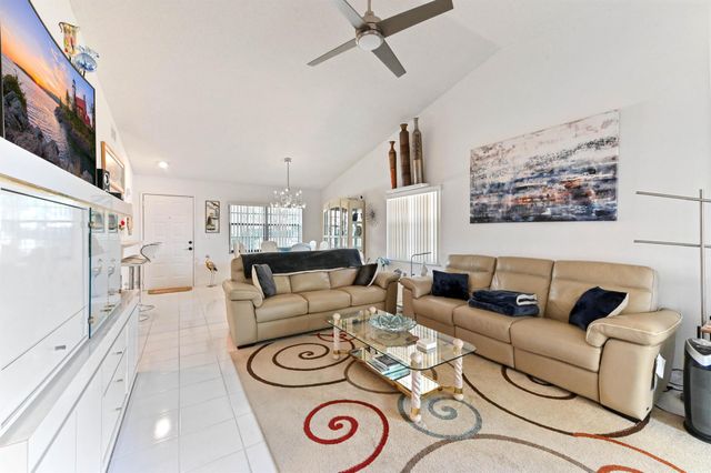 18538 Breezy Palm Way, Boca Raton, FL 33496