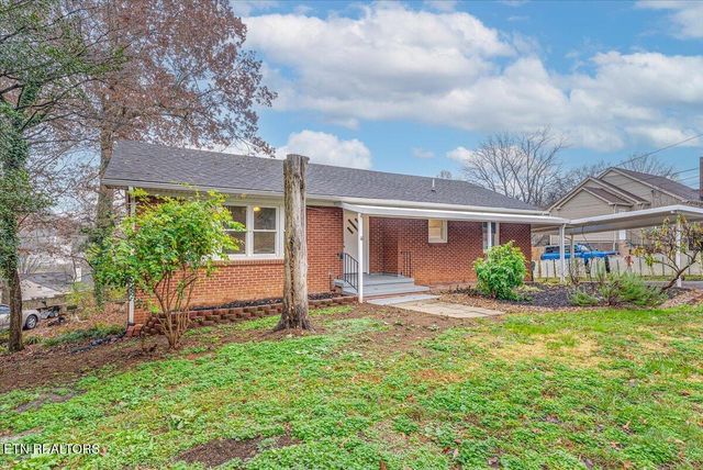 1624 Everett Ave, Maryville, TN 37804