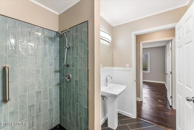 1624 Everett Ave, Maryville, TN 37804