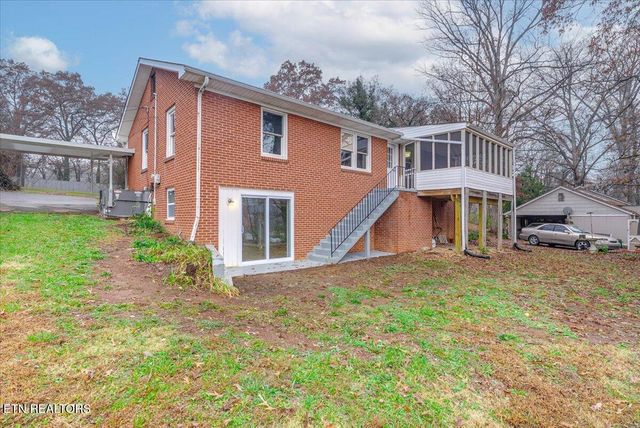 1624 Everett Ave, Maryville, TN 37804