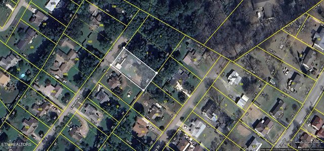 1624 Everett Ave, Maryville, TN 37804